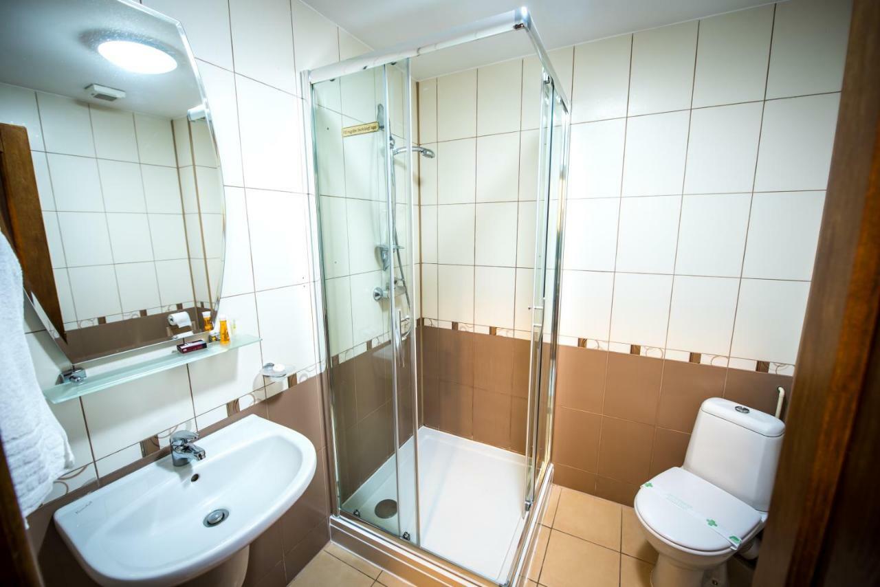 Hotel Eden Римник Екстер'єр фото